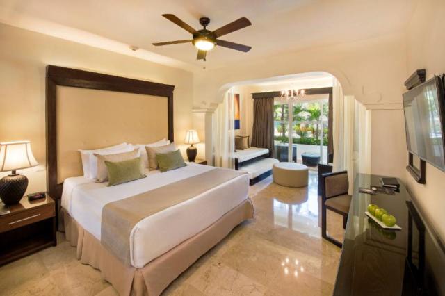 Meliá Caribe Tropical & The Level at Meliá Caribe Tropical