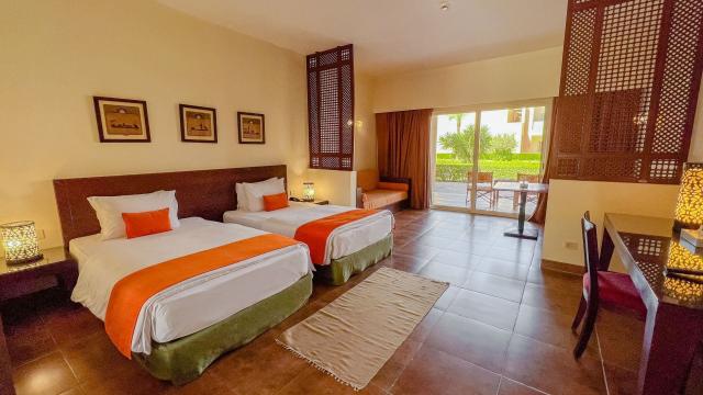 Gemma Beach Resort