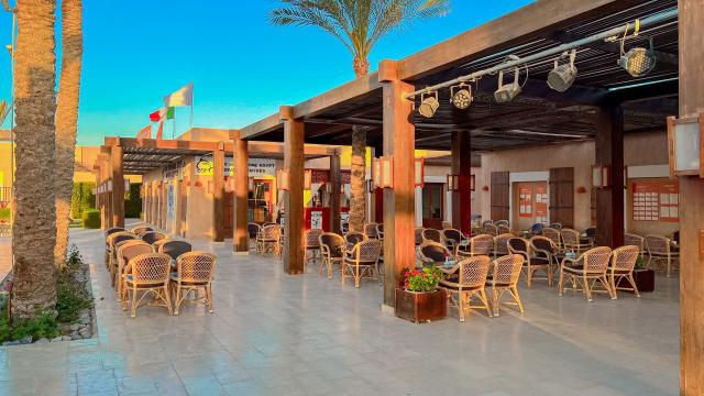 Gemma Beach Resort