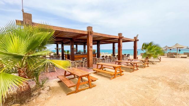 Gemma Beach Resort