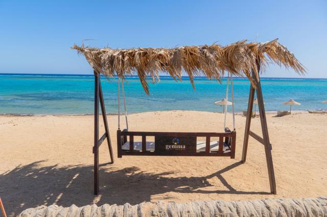 Gemma Beach Resort