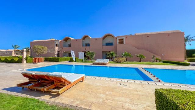 Gemma Beach Resort