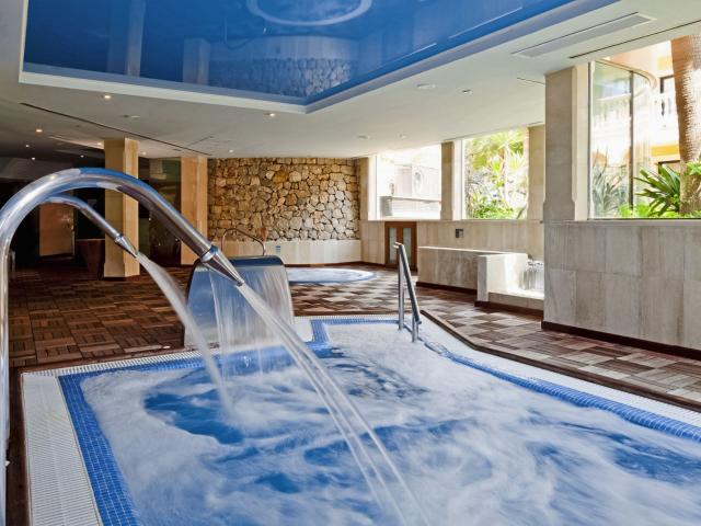 Mon port hotel and Spa