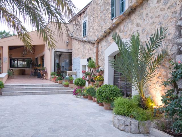 Mon port hotel and Spa