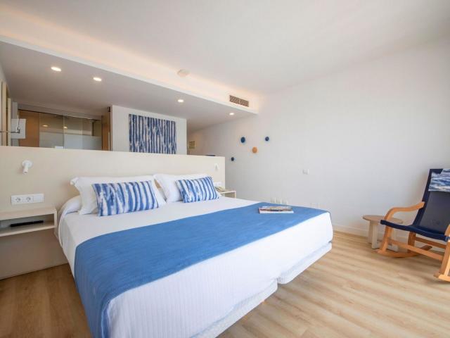 Blau Punta Reina