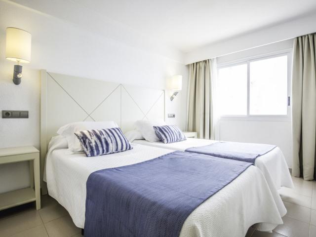 Blau Punta Reina
