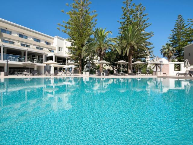 Vantaris Luxury Beach Resort