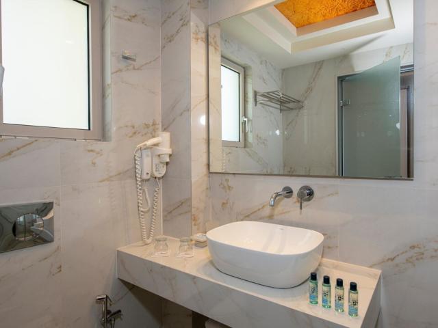 Vantaris Luxury Beach Resort