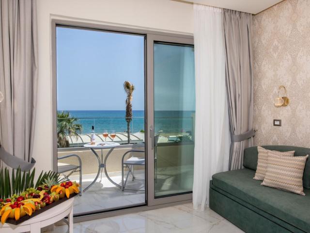 Vantaris Luxury Beach Resort
