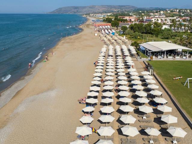 Vantaris Luxury Beach Resort