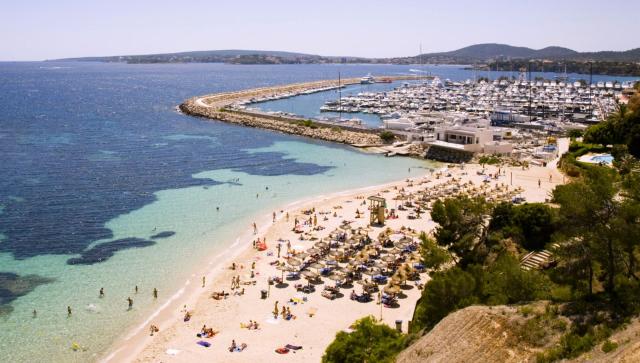 Ola Aparthotel Tomir