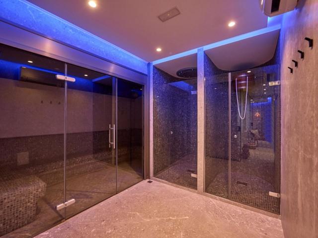 Ola Aparthotel Tomir