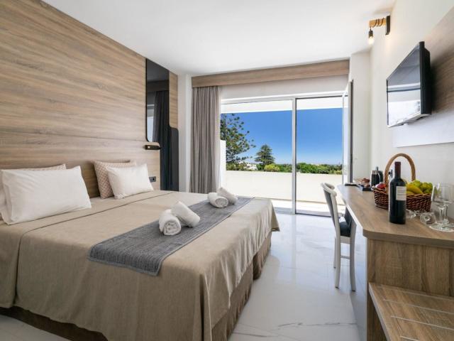 Castellum Suites