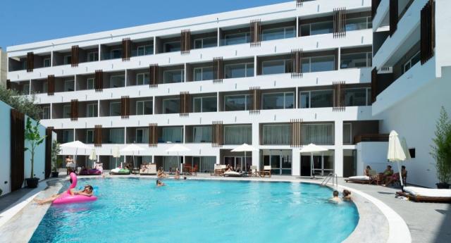 Castellum Suites