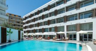 Castellum Suites