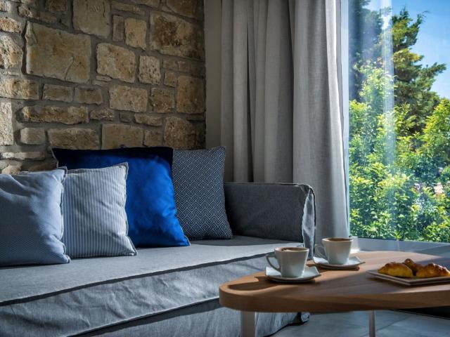 Mary Hotel & Mary Royal Suites