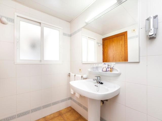 Globales Apartamentos Cala Viñas