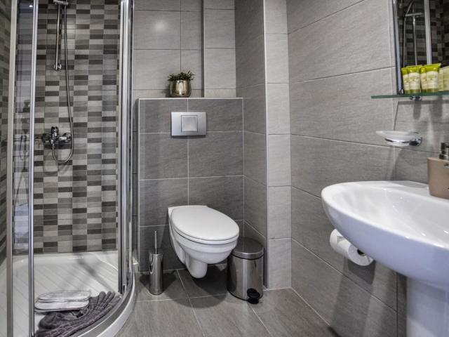 Mary Hotel & Mary Royal Suites