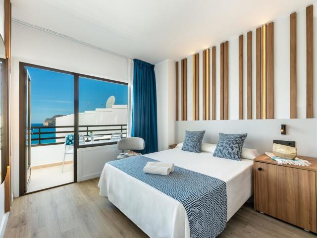 Vibra Beverly Playa
