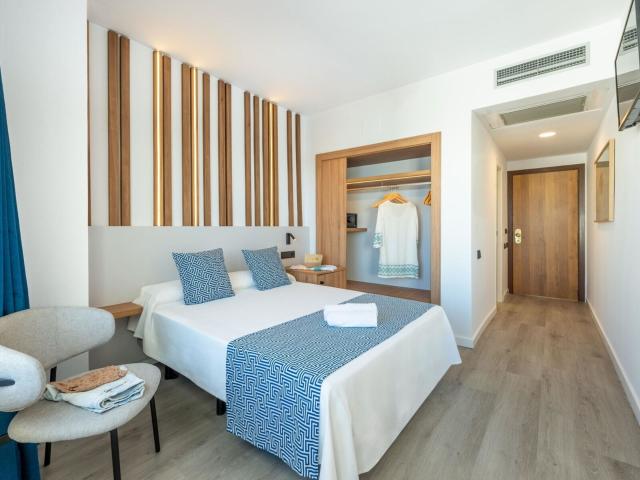Vibra Beverly Playa
