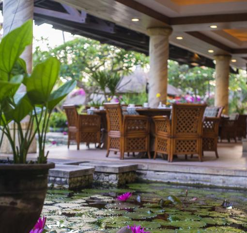 Nusa Dua Beach Hotel & Spa