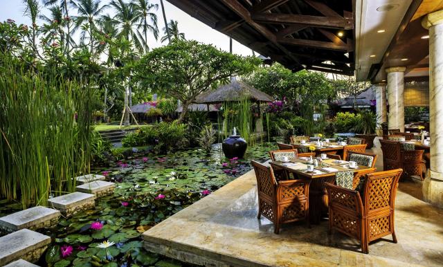 Nusa Dua Beach Hotel & Spa