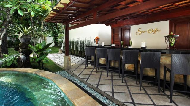 Nusa Dua Beach Hotel & Spa