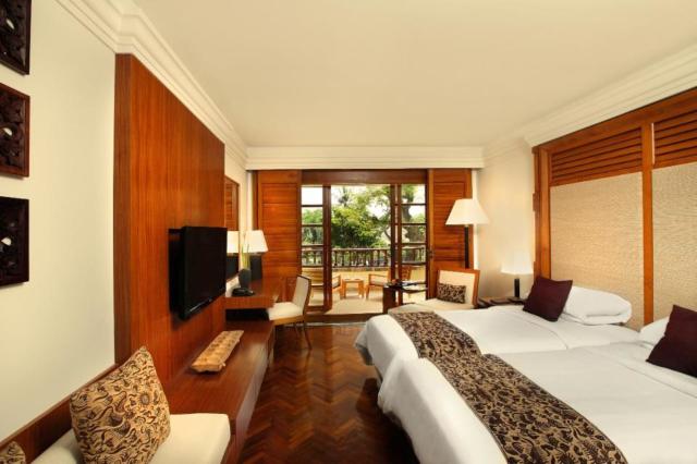 Nusa Dua Beach Hotel & Spa