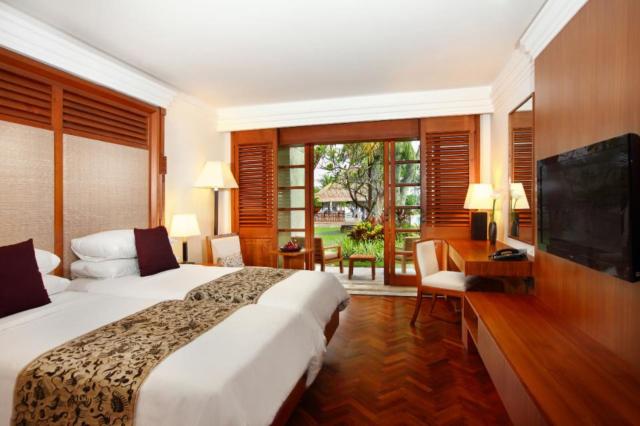Nusa Dua Beach Hotel & Spa
