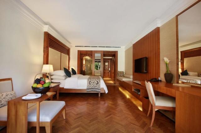 Nusa Dua Beach Hotel & Spa