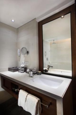 Nusa Dua Beach Hotel & Spa