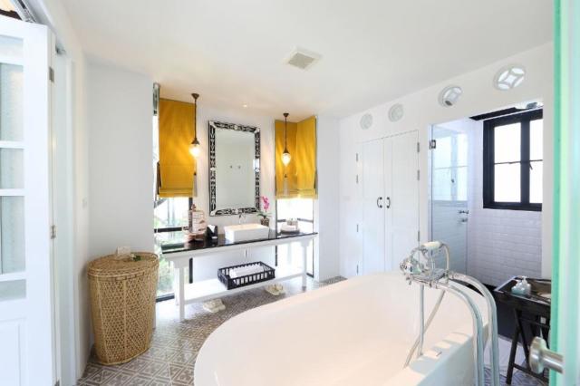 Moracea by Khao Lak Resort 
