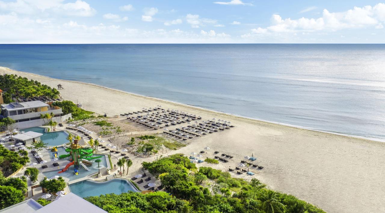 Sandos Playacar Beach Resort