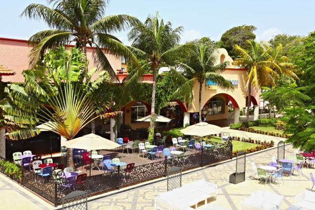 Sandos Playacar Beach Resort