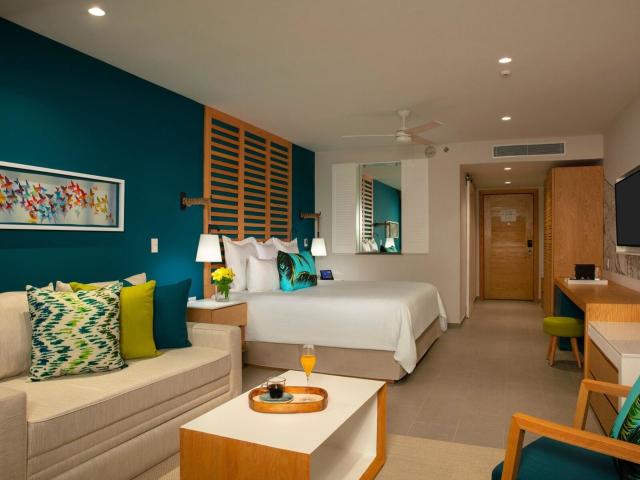 Dreams Natura Resort and Spa