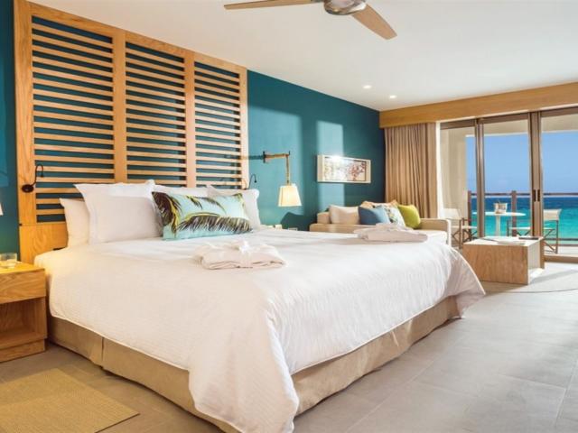 Dreams Natura Resort and Spa