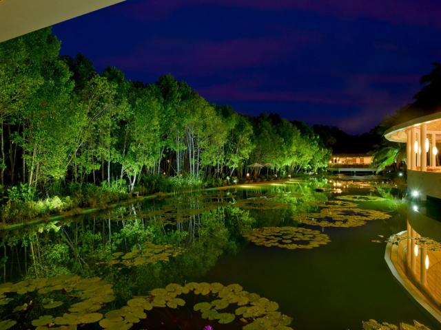 Dreamland The Unique Sea & Lake Resort, Spa