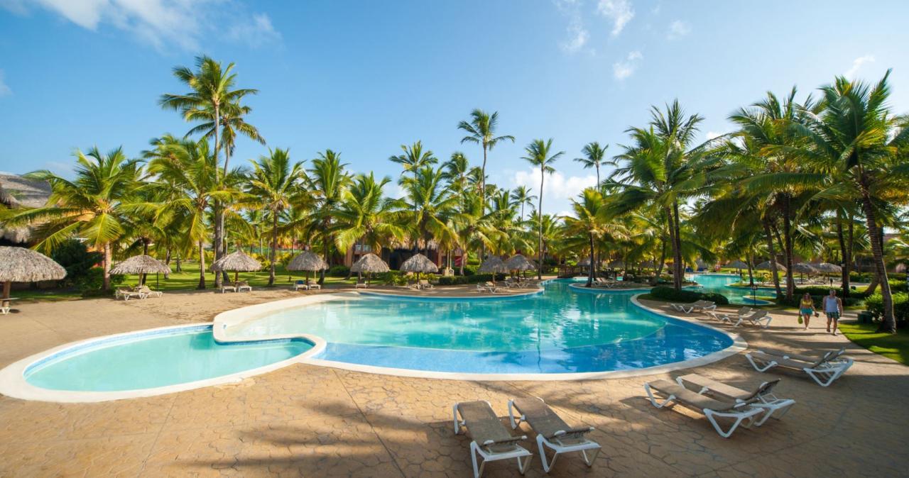 Tropical Deluxe Princess Beach Resort & Spa