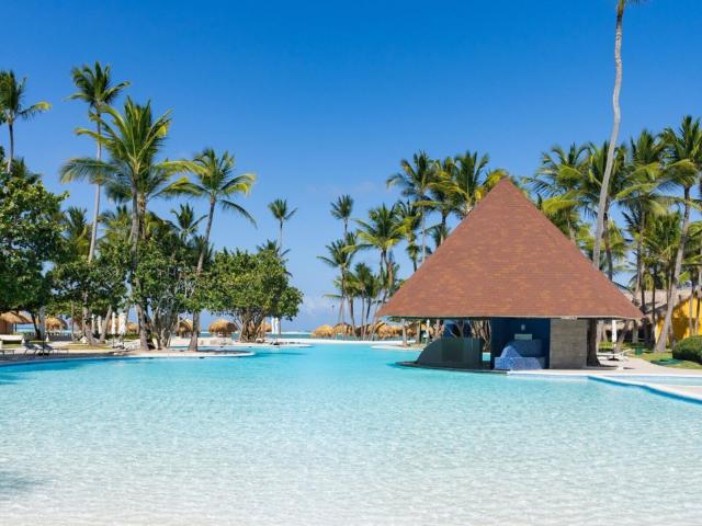 Tropical Princess Beach Resort & Spa