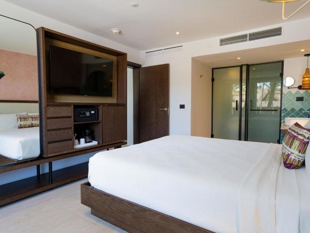 Tropical Princess Beach Resort & Spa