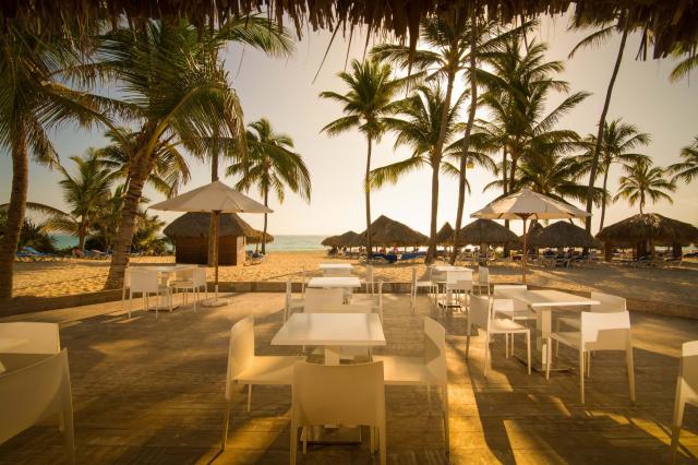 Tropical Princess Beach Resort & Spa