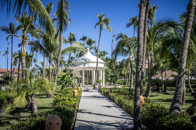 Majestic Colonial