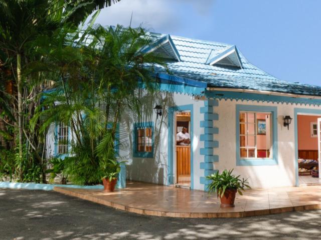 Legends Beach Resort