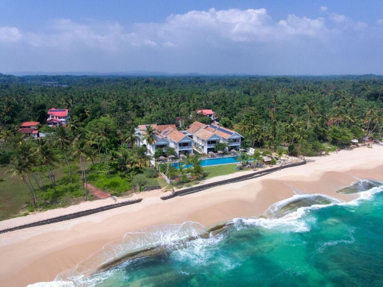 Sri Sharavi Beach Villas & Spa