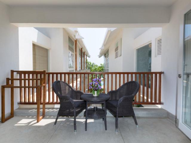Sri Sharavi Beach Villas & Spa