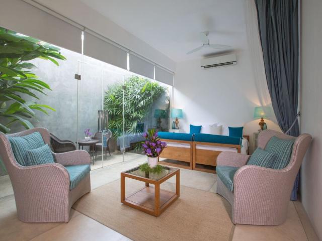 Sri Sharavi Beach Villas & Spa