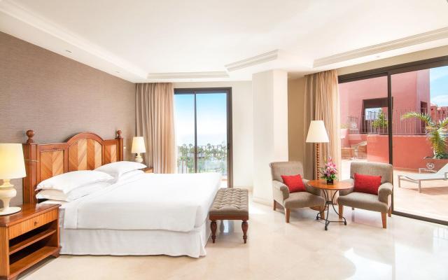 Tivoli La Caleta Resort