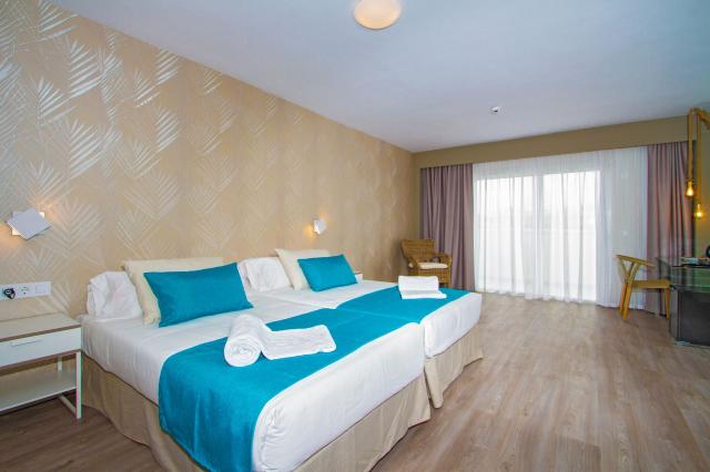 Ereza Dorado Suites