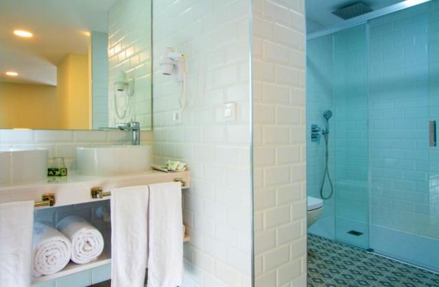 Ereza Dorado Suites