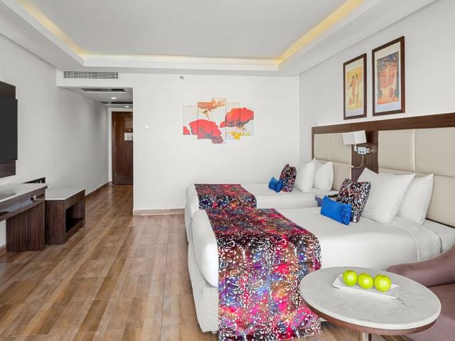 Pickalbatros White Beach resort